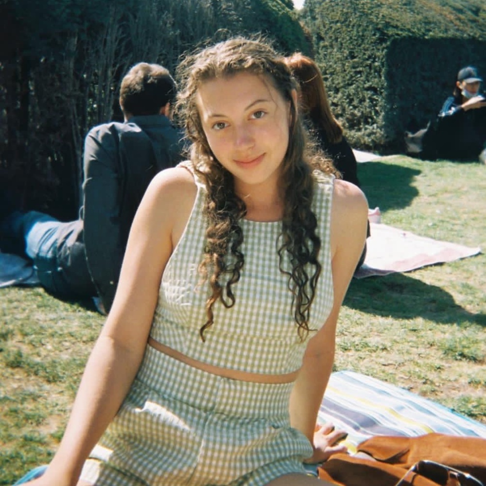 Meet your Posher, Gabrielle